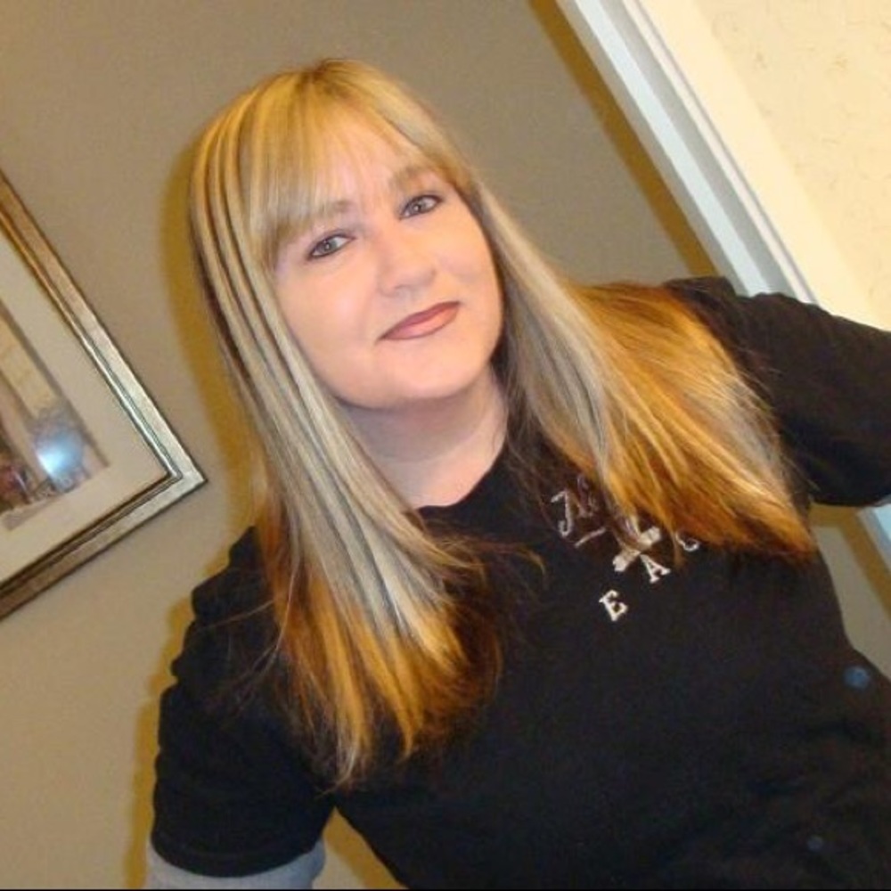 Meet your Posher, Kara